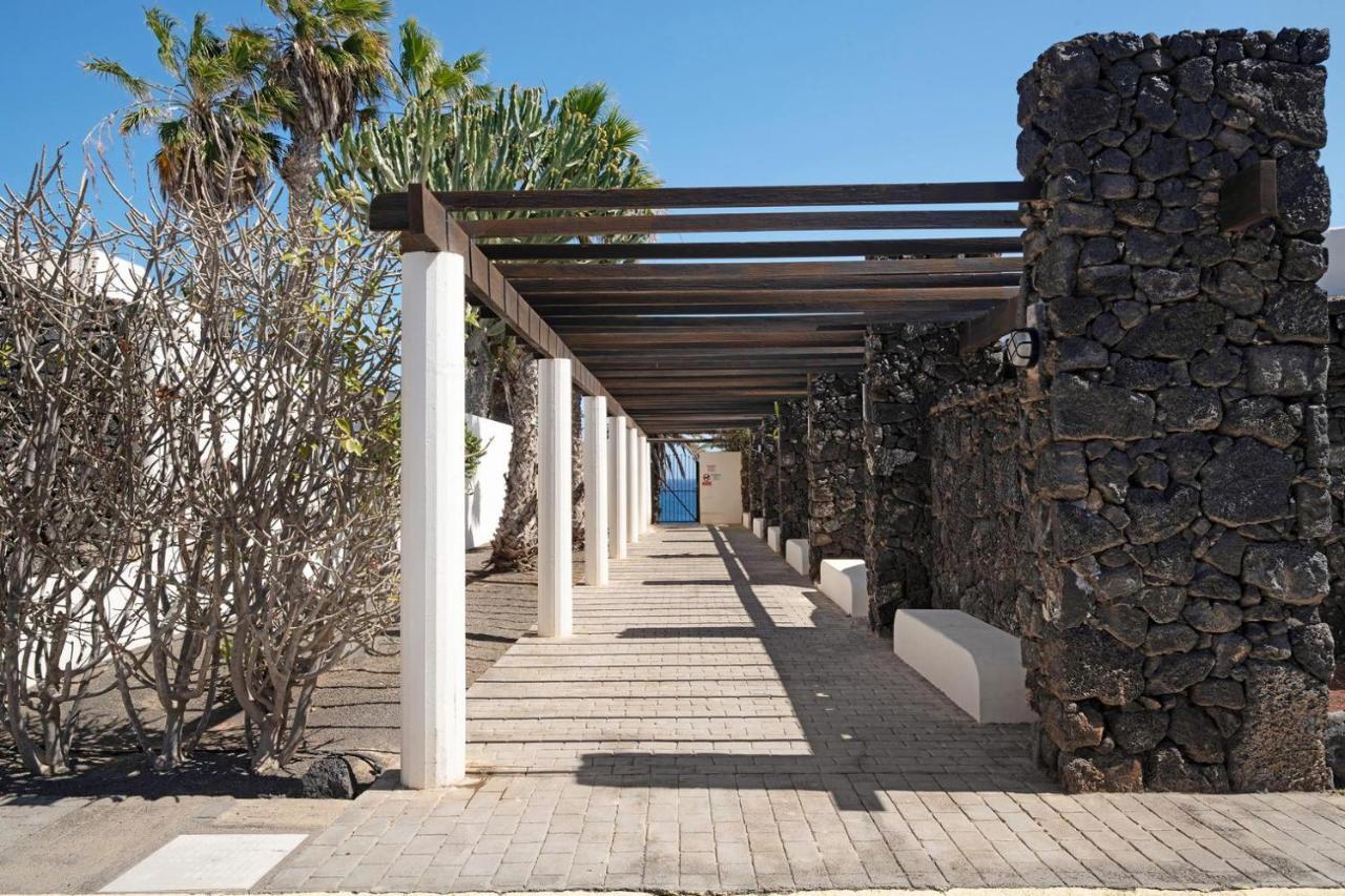 Al Sole Studios Residence Playa Roca كوستا تاغيسي المظهر الخارجي الصورة